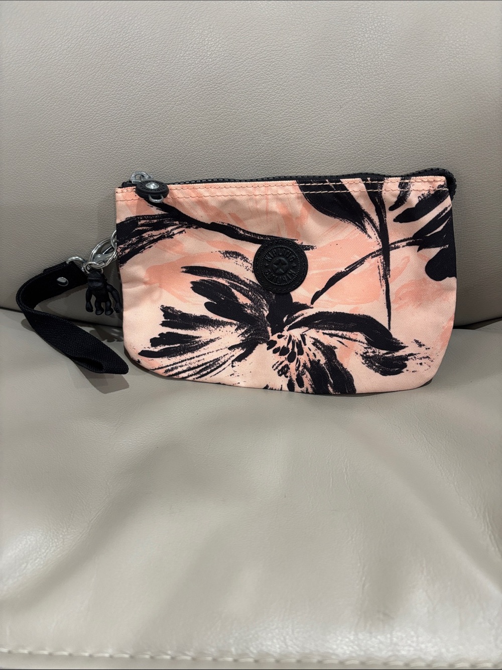 Kipling Creativity Coral Flower Wristlet